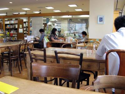 MORRIS CAFE 01