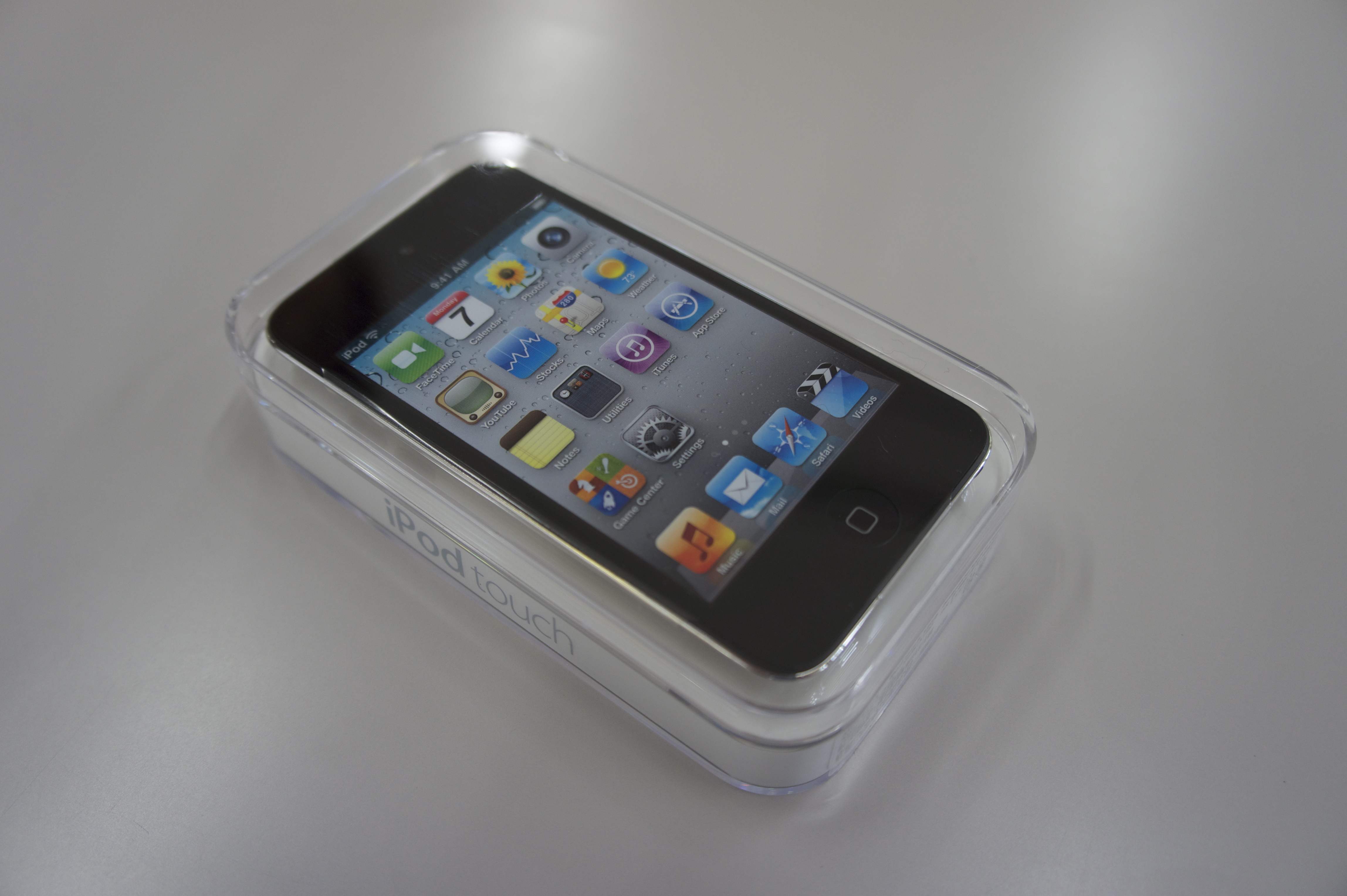 第４世代 新型 iPod touch レビュー! - マルチメディアのいろいろ 2.0