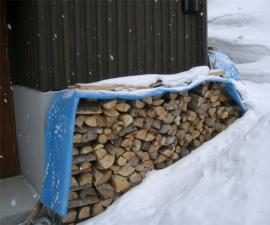 冬の薪２