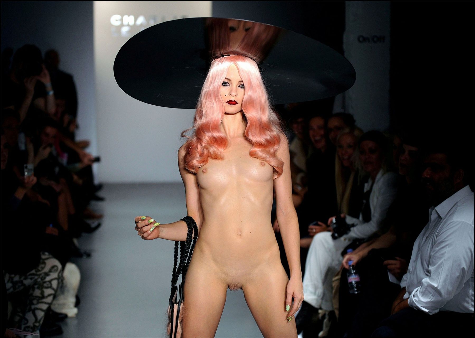 Nudist Fashion - Woman who got nude in fashion shows.