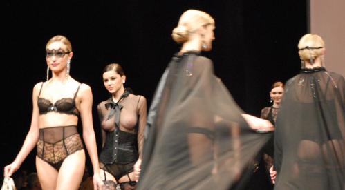 Madalina Pica - the 35 year of Lise Charmel Lingerie Fashion Show 06